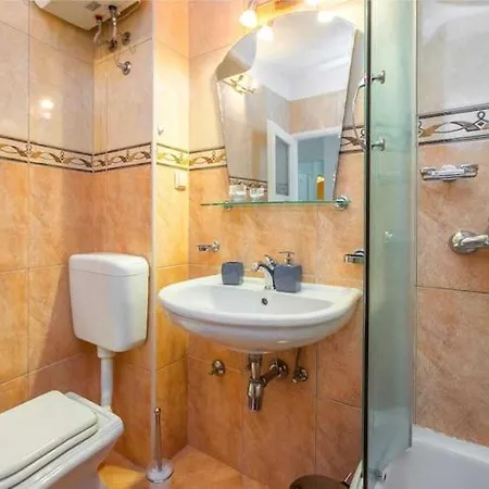 Apartmán Luxury Center - Two Bedroom With Balcony Split